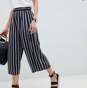 ASOS DESIGN Cropped Striped Culottes